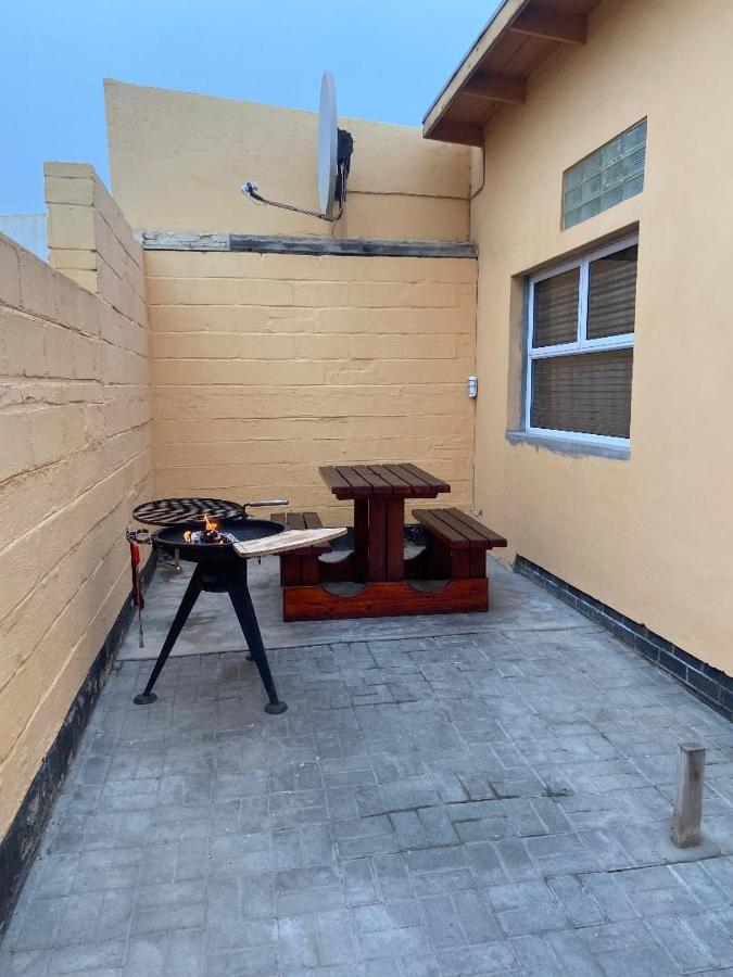 The Timeless Way Self Catering Accommodation Swakopmund Esterno foto