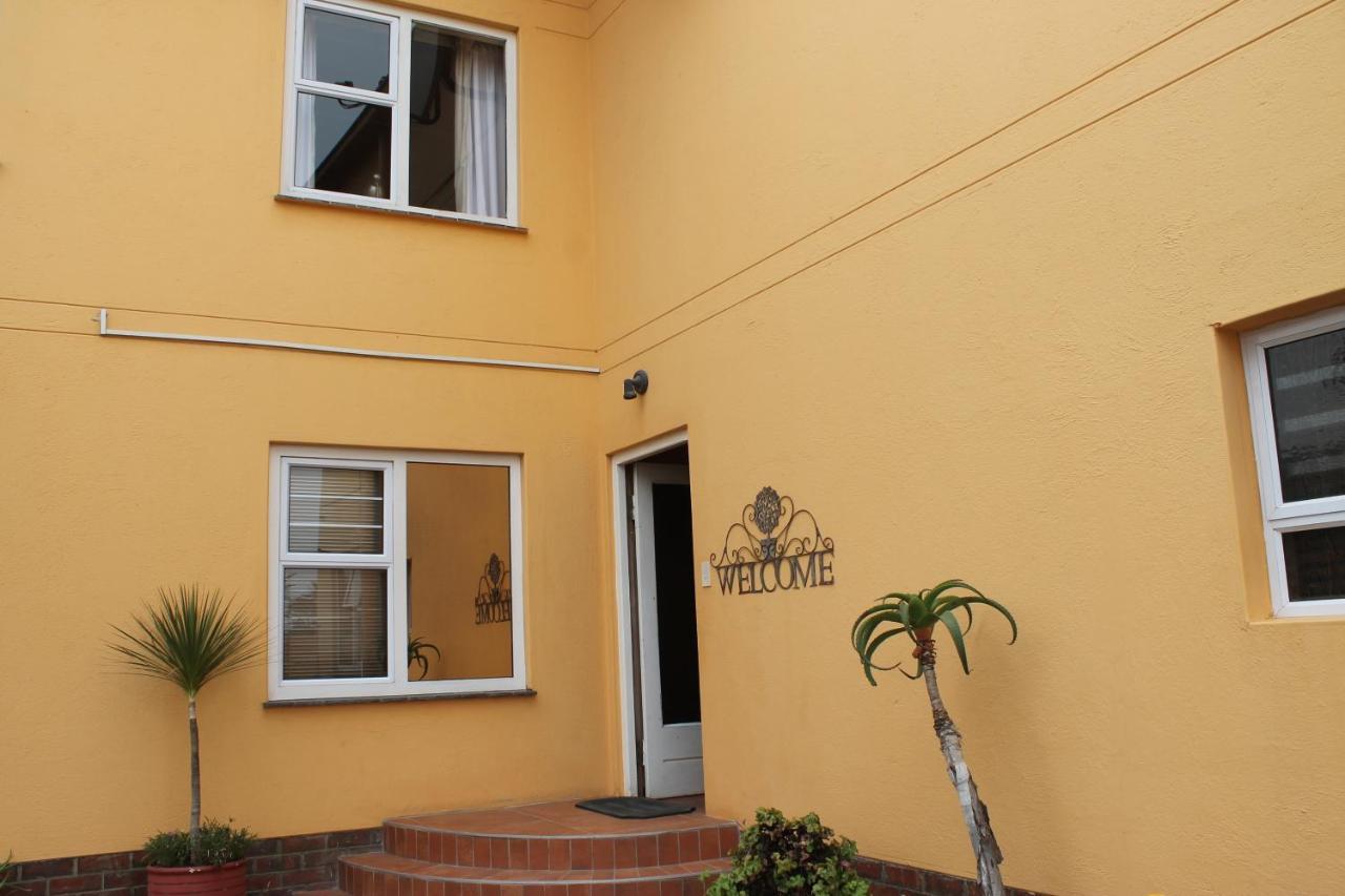 The Timeless Way Self Catering Accommodation Swakopmund Esterno foto