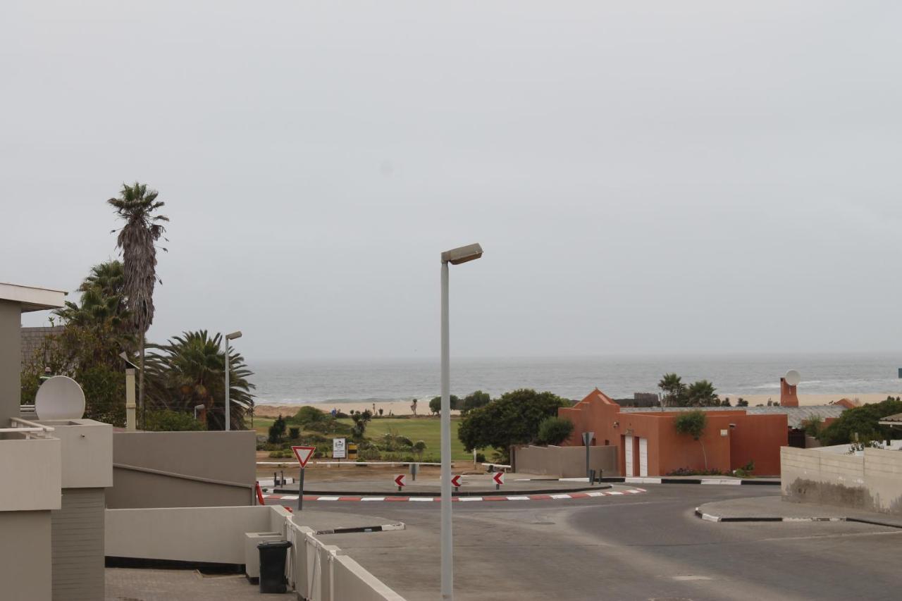 The Timeless Way Self Catering Accommodation Swakopmund Esterno foto