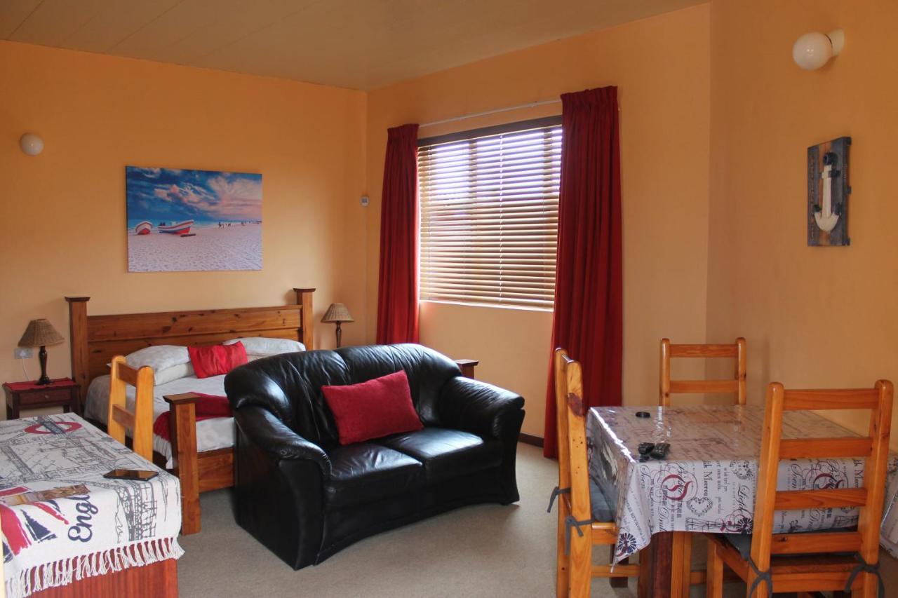 The Timeless Way Self Catering Accommodation Swakopmund Esterno foto